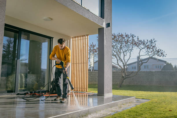 Best Animal Enclosure Cleaning  in Lacey, WA